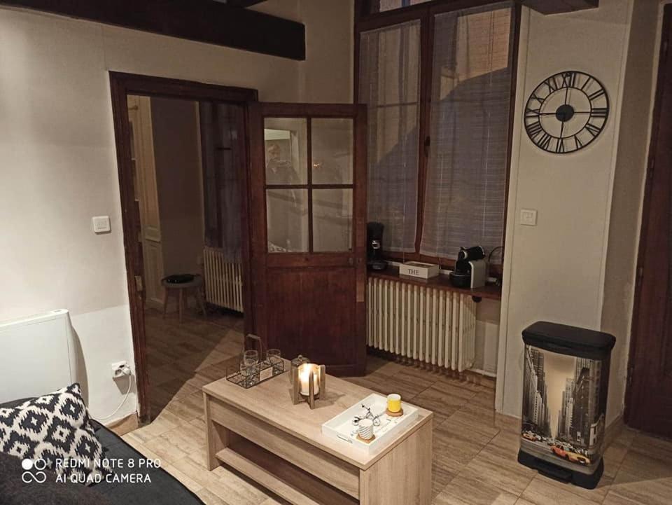 Апартаменты Bulles & Breakfast Cumieres Экстерьер фото
